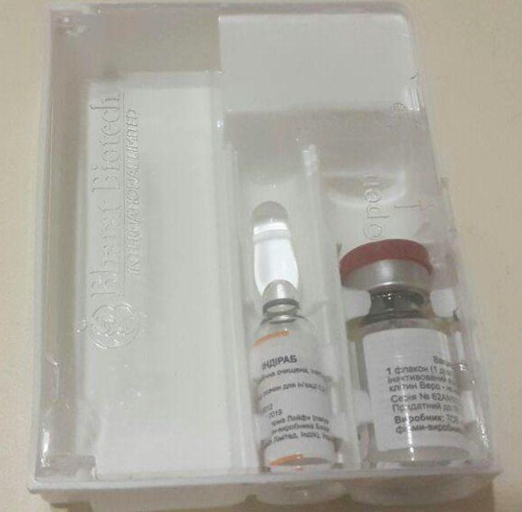 Вакцина от бешенства для человека побочные. Индираб вакцина. Антирабическая вакцина и иммуноглобулин. Иммуноглобулин антирабический 150 ме/мл. Кокав вакцина.