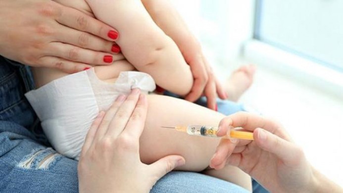 Противопоказания к вакцинации и побочная реакция