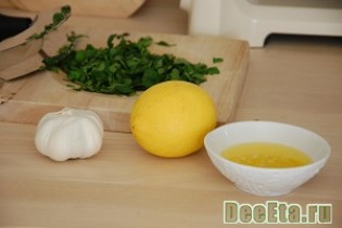 Рецепты масок для лица из свежей петрушки