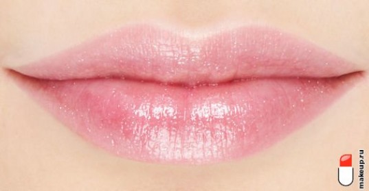 Техники увеличения губ с помощью макияжа