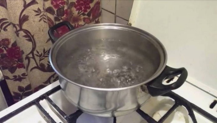 Как сварить овсяную кашу на воде в кастрюле?